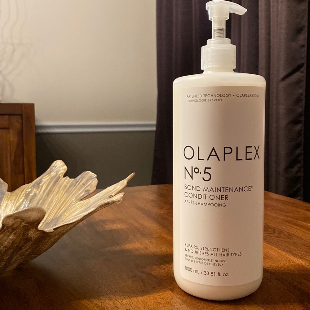 33.81 fl oz Olaplex No. 5 Bond Maintenence Conditioner